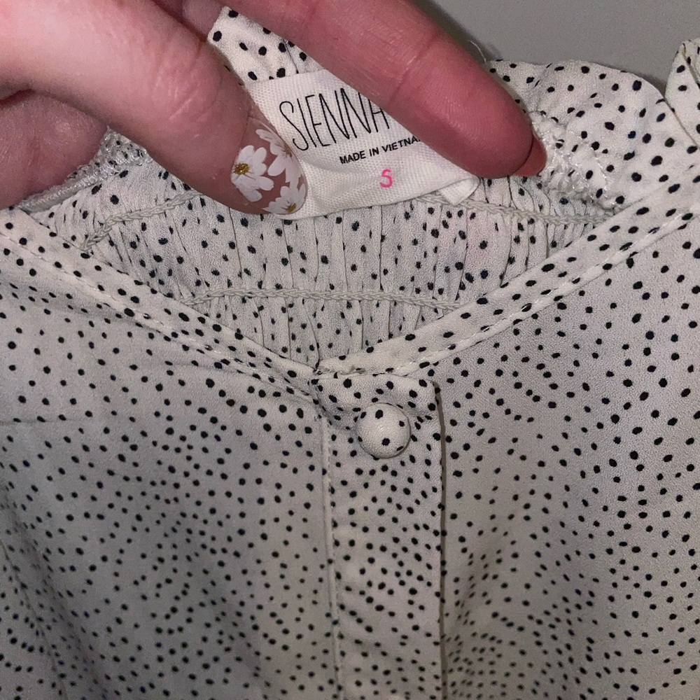 White mini dress with black polka dots - Picture 2 of 3